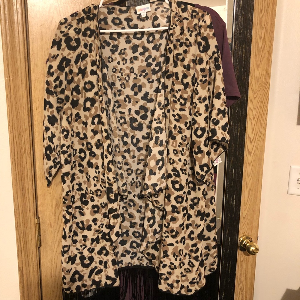 Lularoe Leopard Monroe
